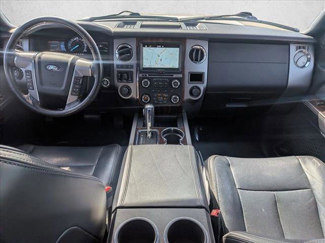 Used 2016 Ford Expedition Platinum image 19