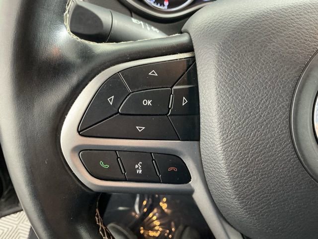 Used 2021 Jeep Cherokee Latitude Lux 80th Anniv w/ Quick Order Package 26U 80TH image 27