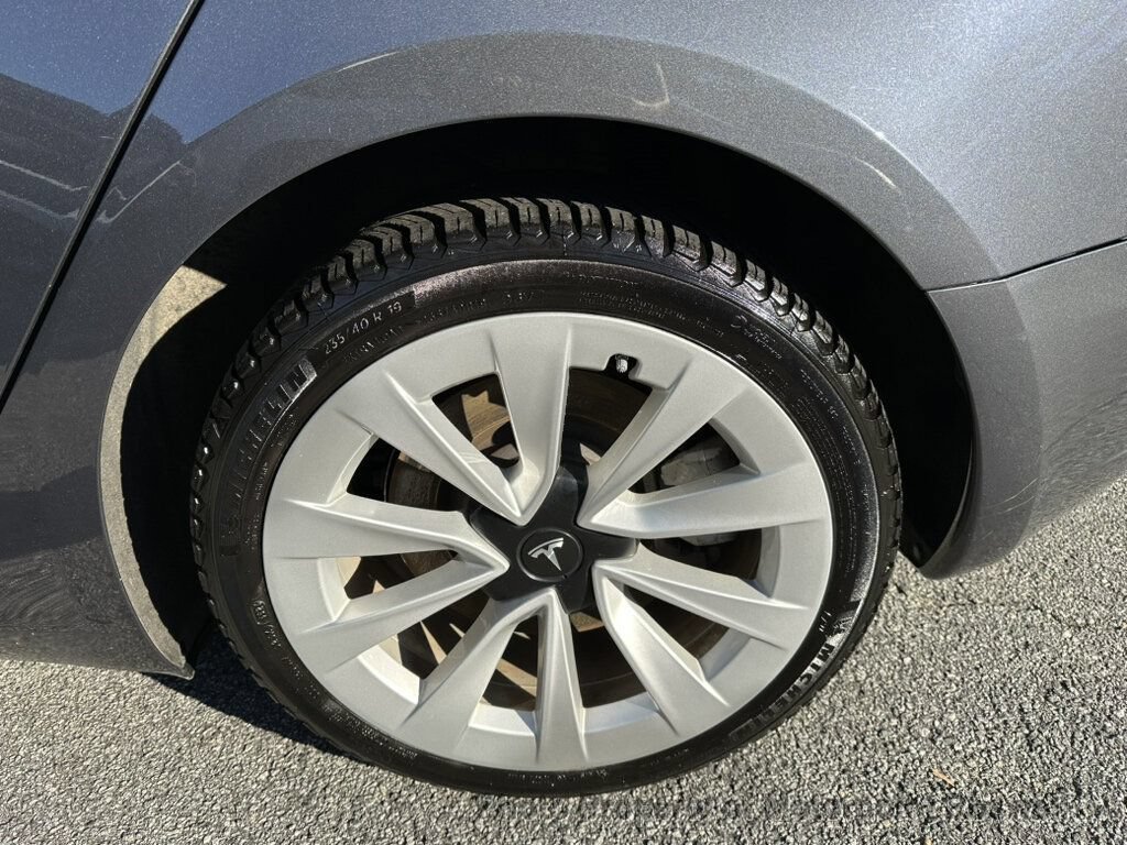 Used 2023 Tesla Model 3 Standard Range RWD image 27