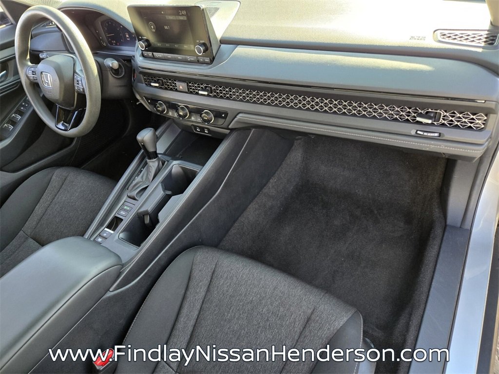 Used 2024 Honda Accord EX image 18