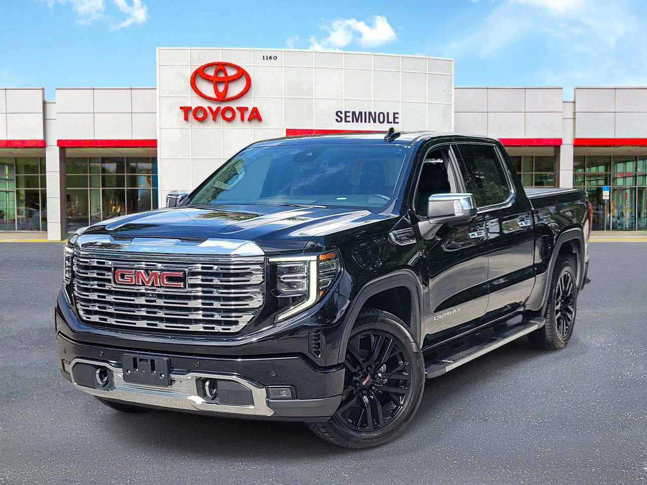 Used 2022 GMC Sierra 1500 Denali w/ Denali Carbonpro Edition