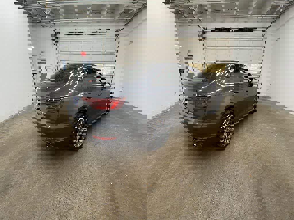 Used 2018 Audi A4 2.0T Prestige w/ Prestige Package image 6