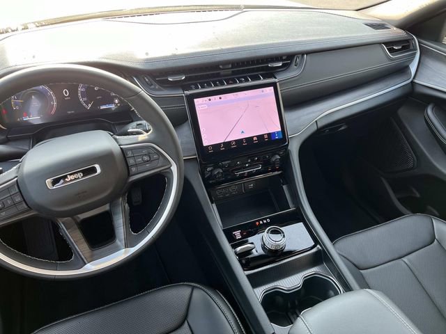 New 2025 Jeep Grand Cherokee Limited w/ Luxury Tech Group II AWD/4WD image 12