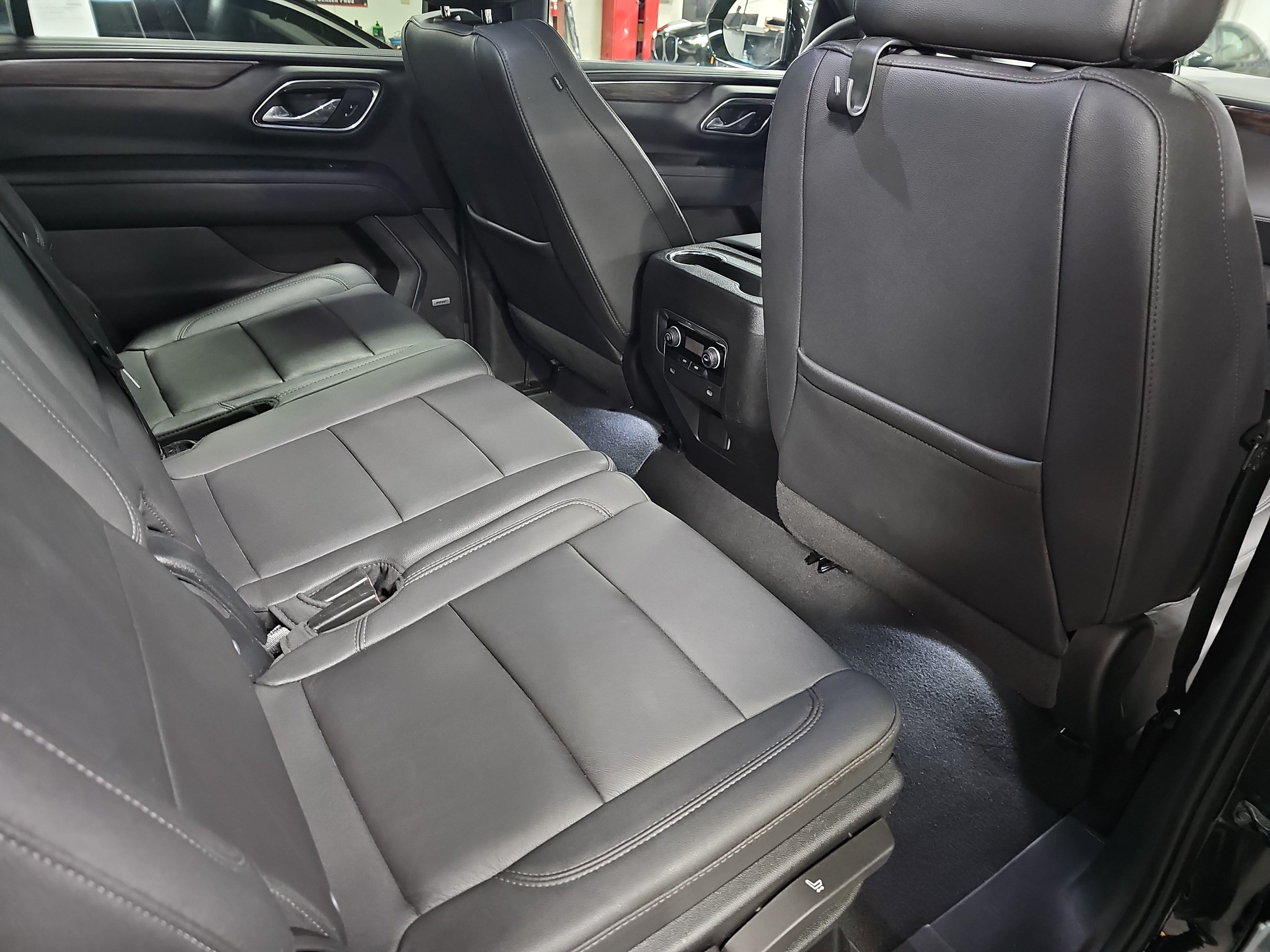 Used 2023 Chevrolet Suburban LT AWD/4WD image 11