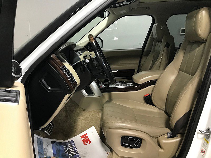 Used 2014 Land Rover Range Rover Supercharged AWD/4WD image 10