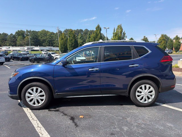 Used 2017 Nissan Rogue S w/ S Appearance Package AWD/4WD image 10