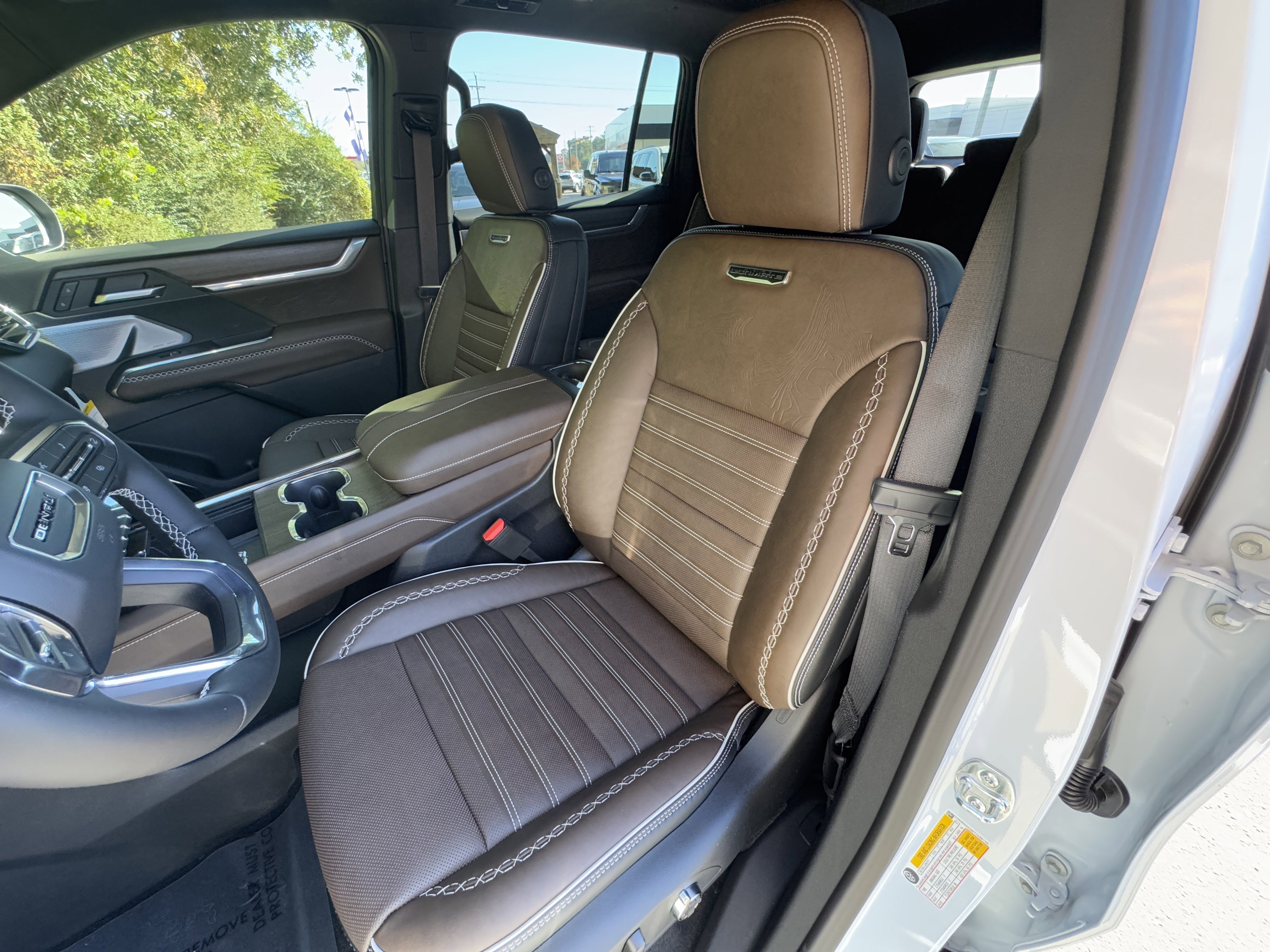 New 2026 GMC Acadia Denali Ultimate image 15