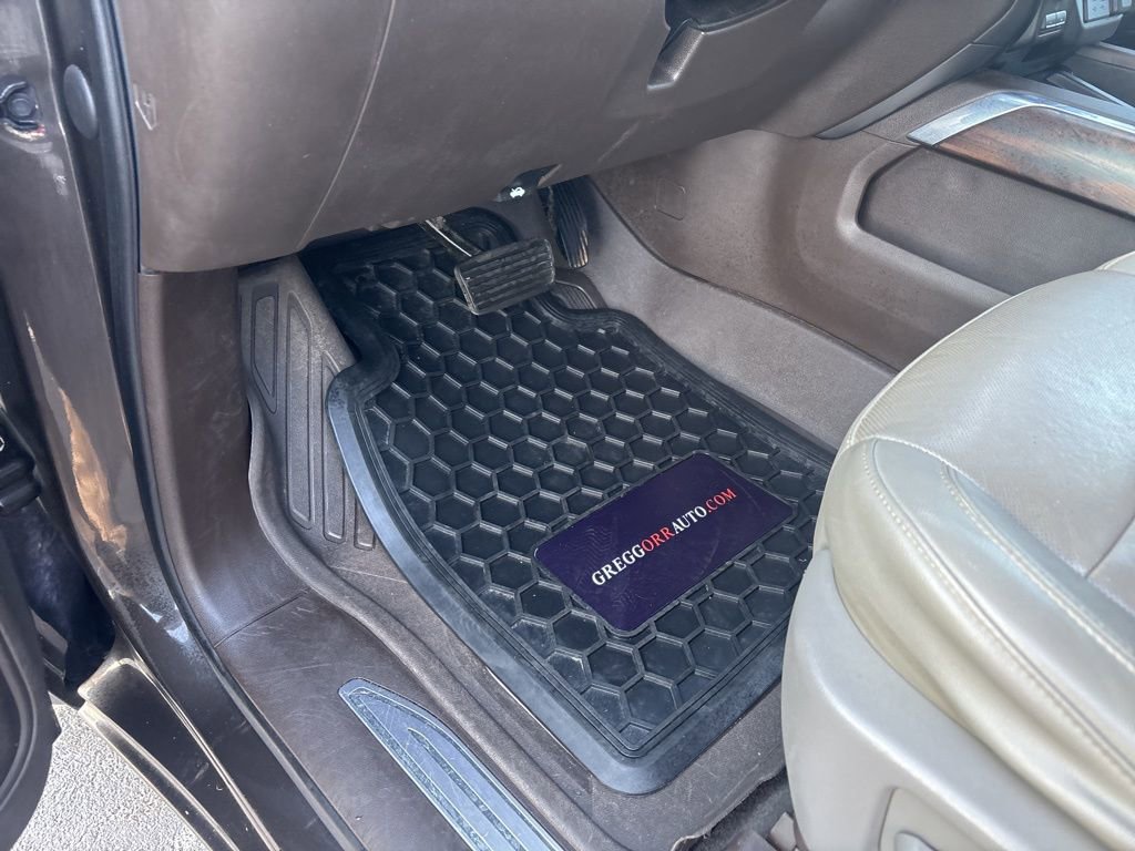 Used 2021 GMC Sierra 3500 SLT w/ SLT Premium Package image 11