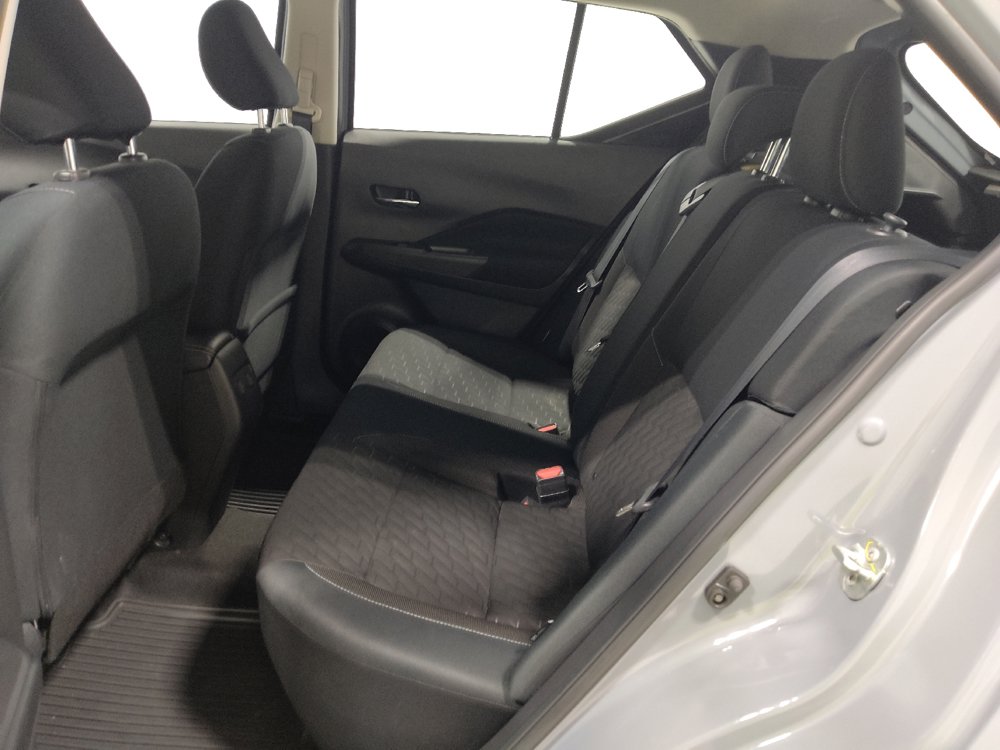 Used 2023 Nissan Kicks SV FWD image 18