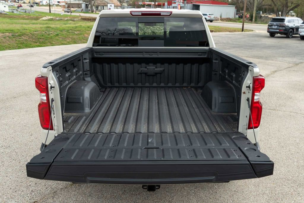 New 2026 Chevrolet Silverado 1500 RST AWD/4WD image 8