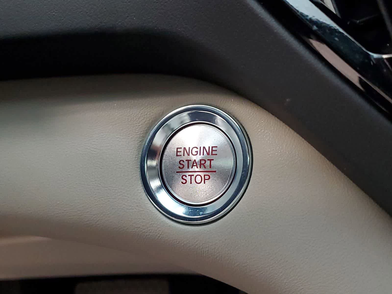 Used 2025 Acura RDX SH-AWD w/ Technology Package image 7