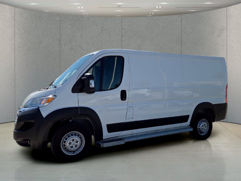 Used 2025 RAM ProMaster 2500 w/ U-Haul Equipment Group FWD image 11
