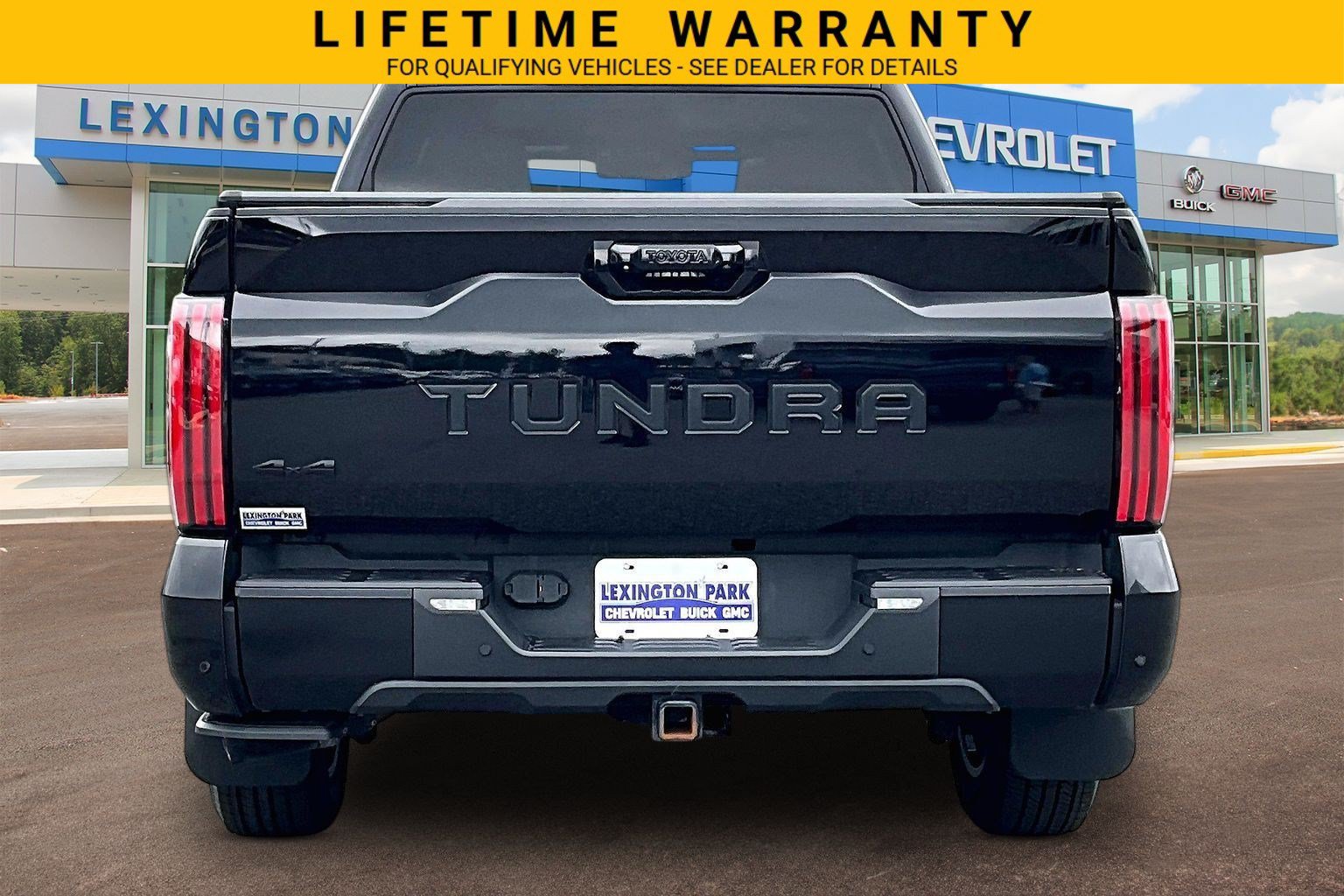 Used 2023 Toyota Tundra Platinum AWD/4WD image 4