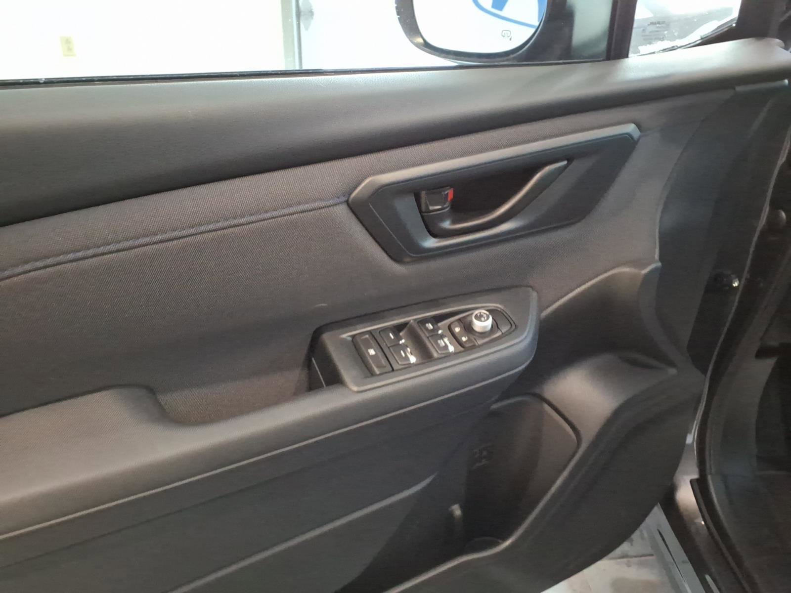 Certified 2025 Subaru Forester Premium image 12