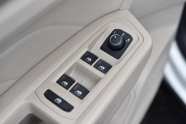 Certified 2022 Volkswagen Atlas SE w/ Panoramic Sunroof Package image 8