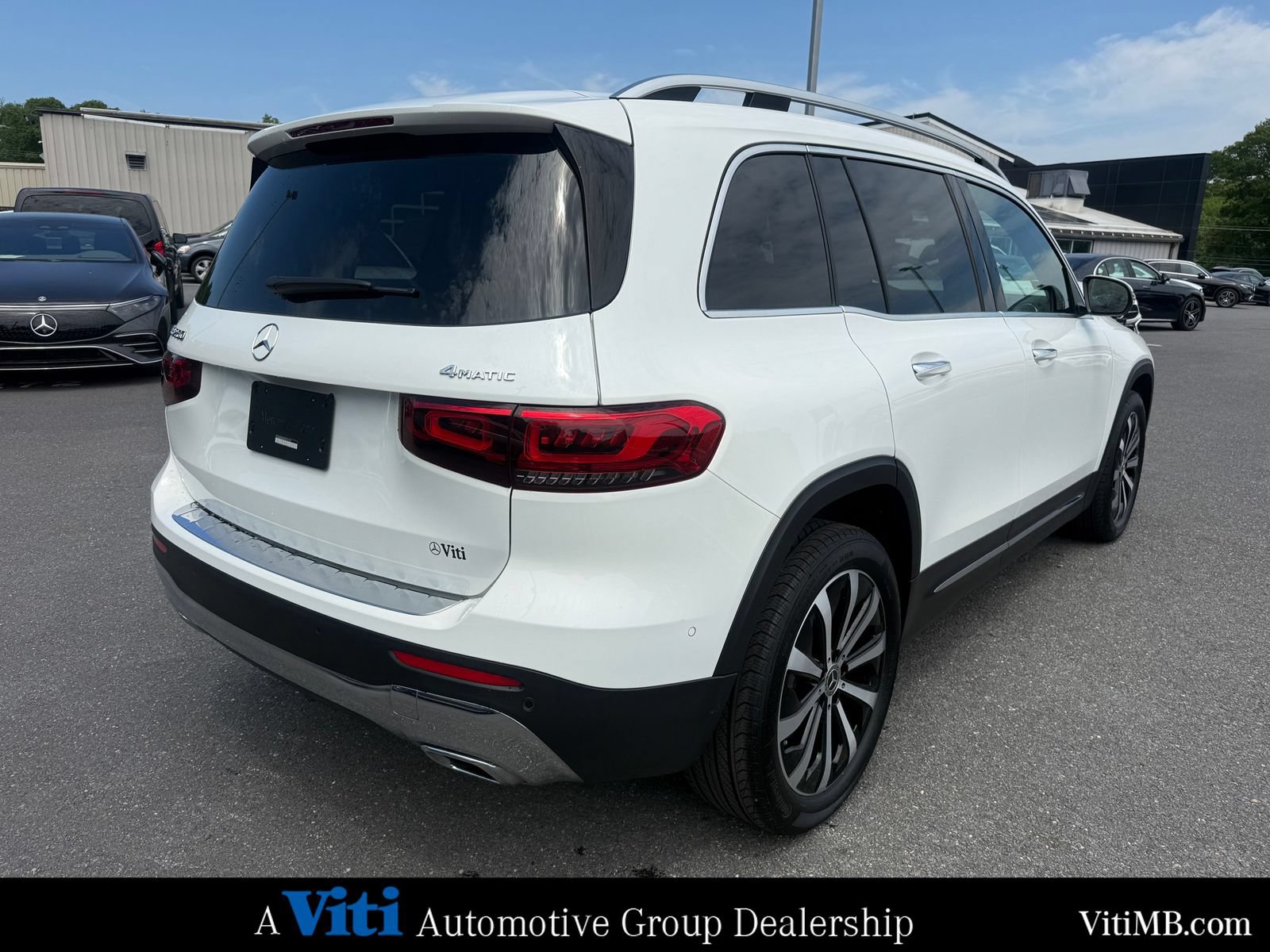 Certified 2023 Mercedes-Benz GLB 250 4MATIC image 8