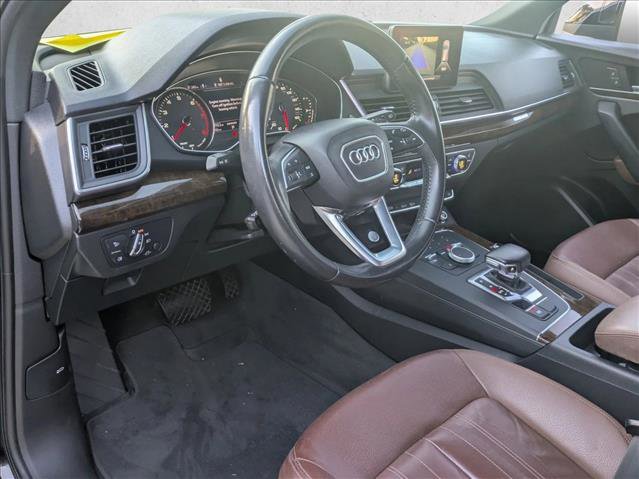 Used 2019 Audi Q5 2.0T Premium w/ Convenience Package image 9