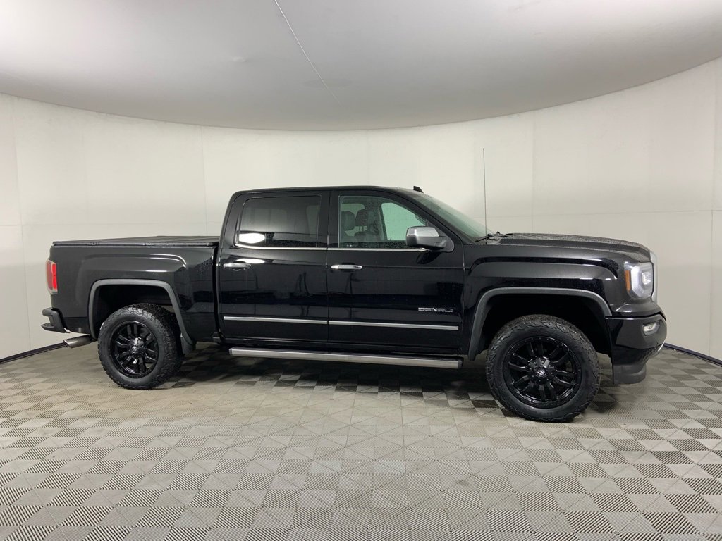 Used 2016 GMC Sierra 1500 Denali image 2