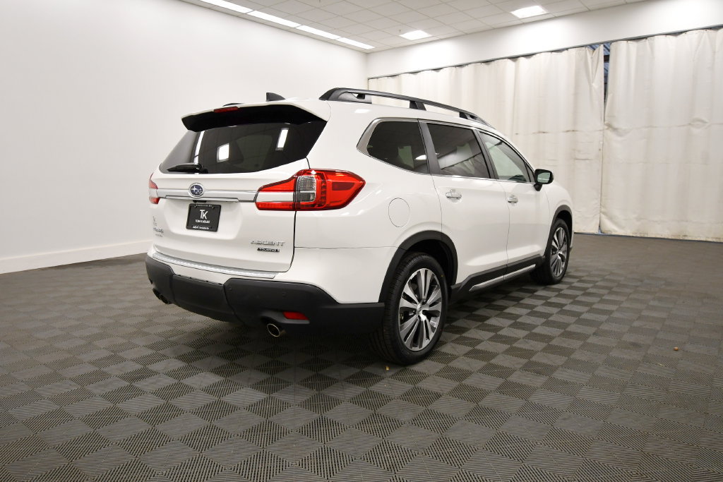 Used 2022 Subaru Ascent Touring AWD/4WD image 8