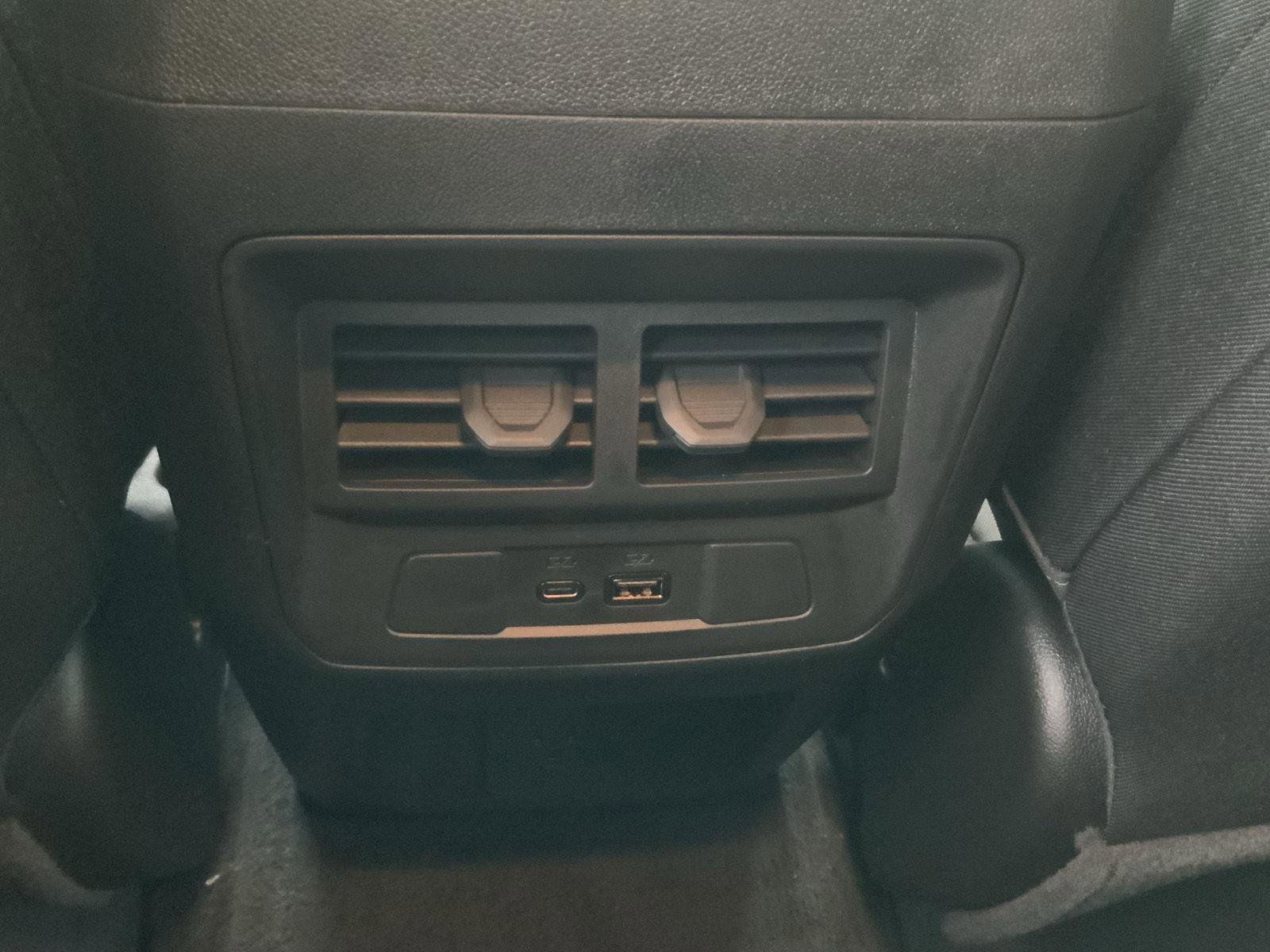 New 2026 GMC Canyon Elevation w/ Convenience Package image 59