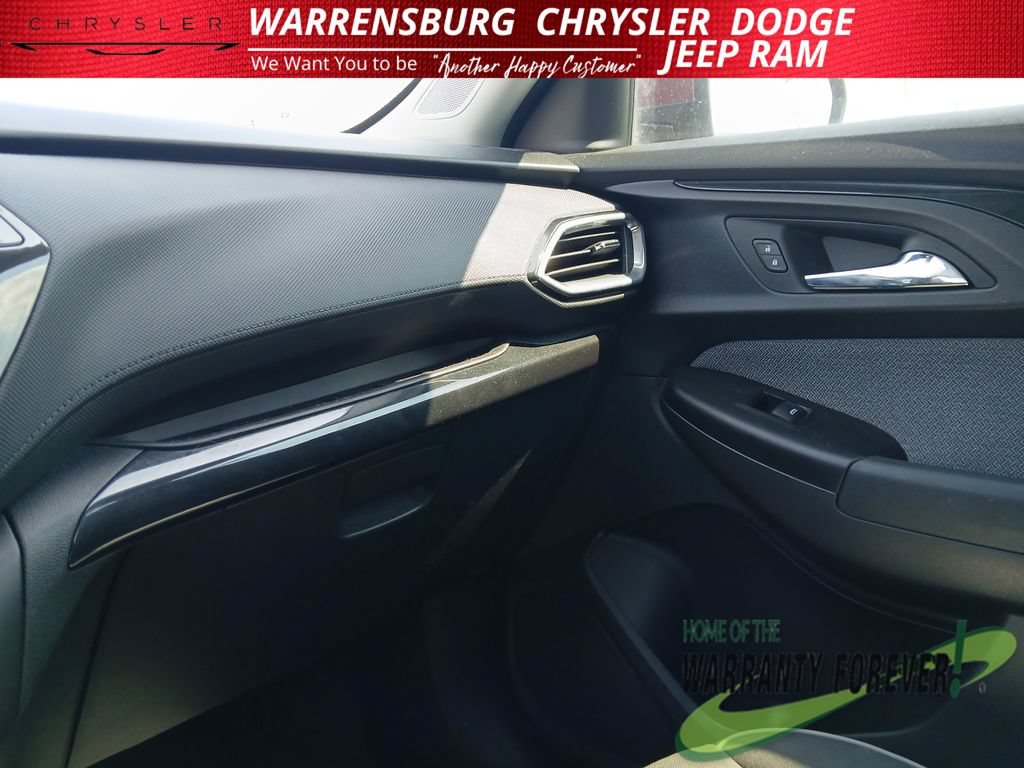 Used 2023 Chevrolet TrailBlazer LT w/ Convenience Package FWD image 26