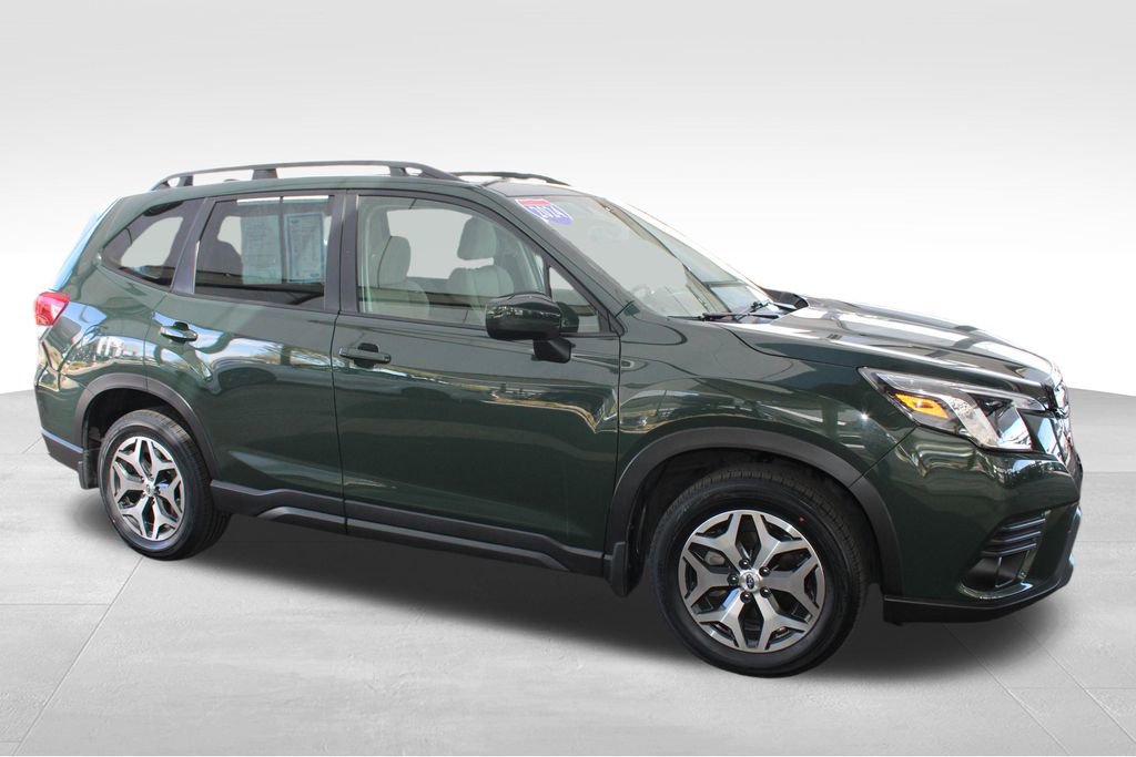 Used 2024 Subaru Forester Premium image 21