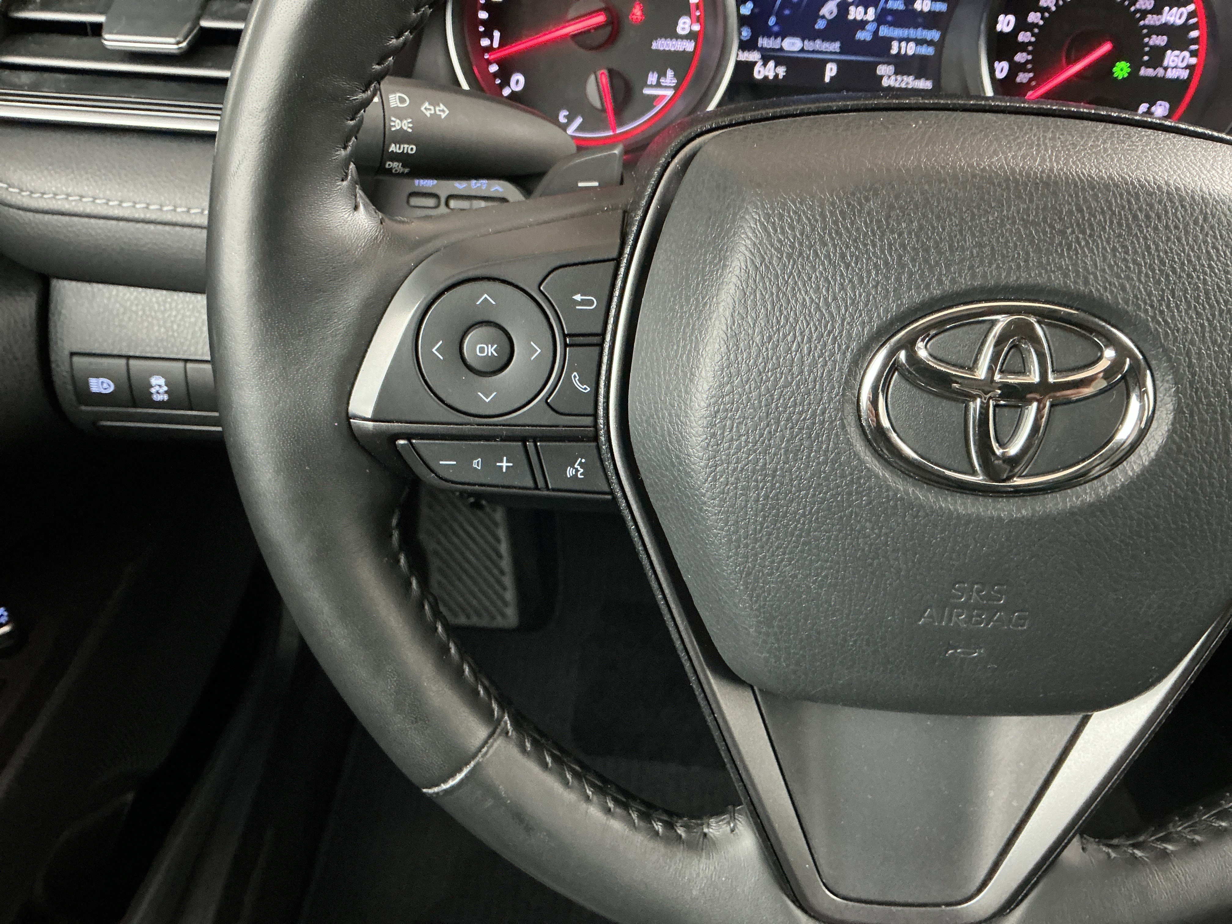 Used 2023 Toyota Camry XSE image 12