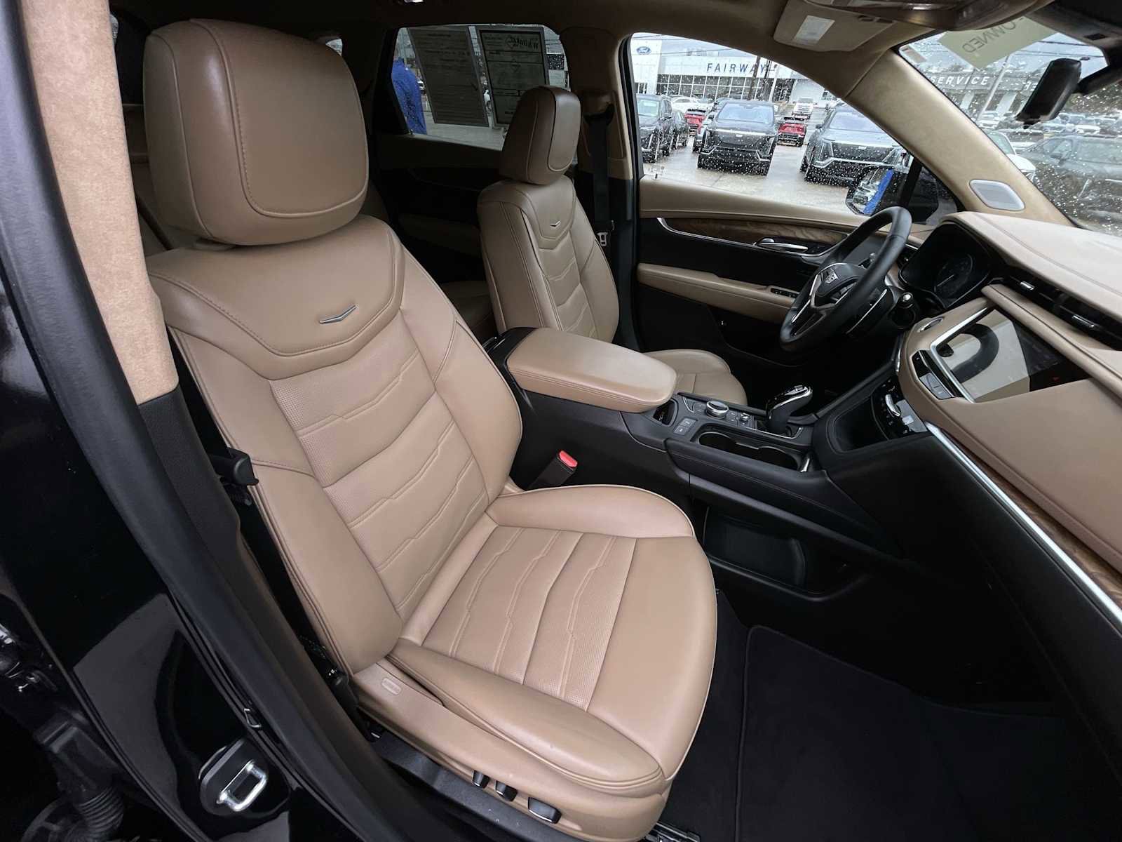 Used 2023 Cadillac XT5 Sportv w/ Platinum Package image 28