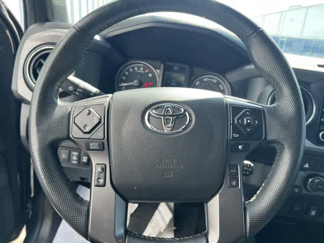 Used 2023 Toyota Tacoma TRD Pro AWD/4WD image 25