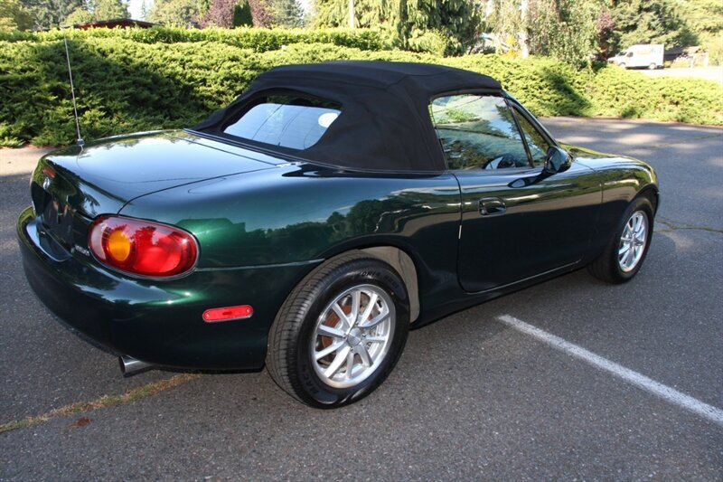 Used 1999 MAZDA MX-5 Miata RWD image 6