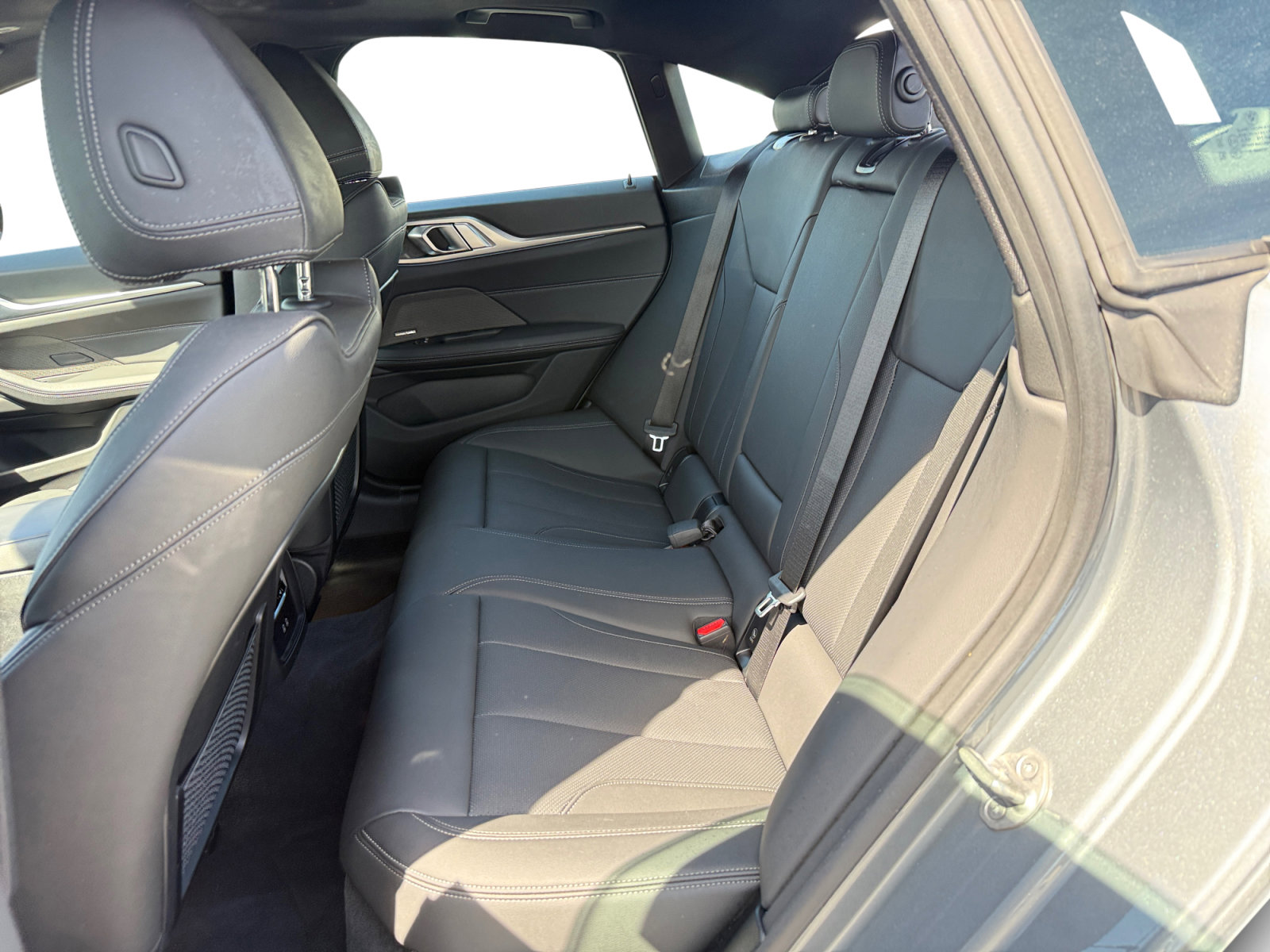 Used 2023 BMW i4 eDrive35 image 16