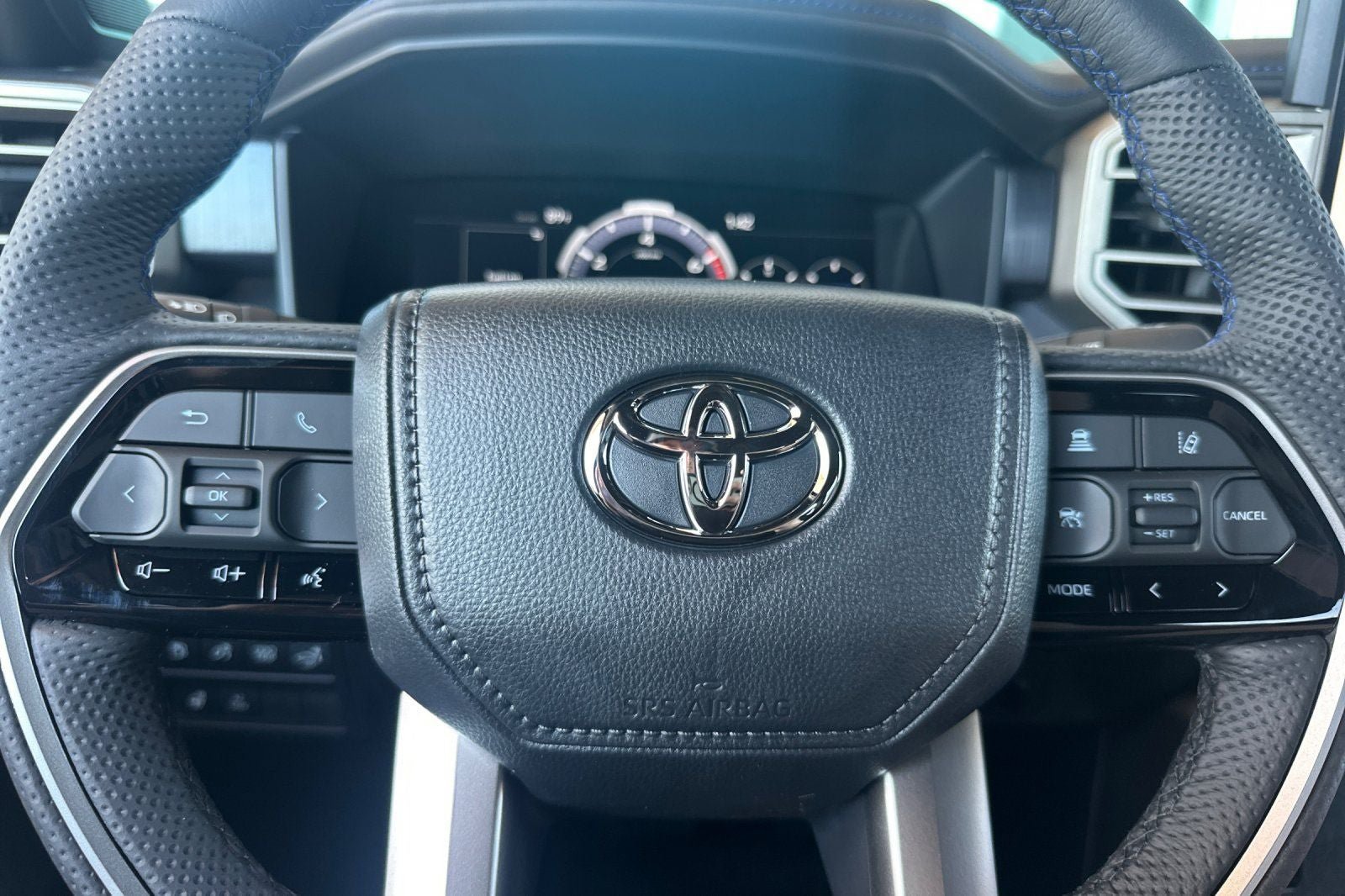 New 2026 Toyota Tundra Platinum AWD/4WD image 25