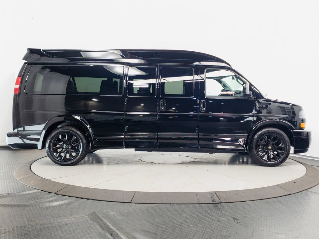 Used 2026 Chevrolet Express 2500 Extended w/ Driver Convenience Package RWD image 22