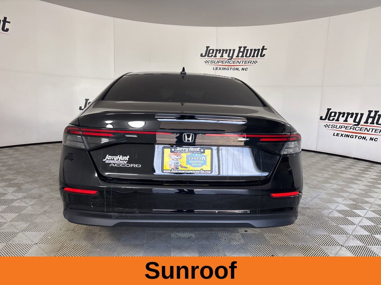 Used 2025 Honda Accord SE image 6