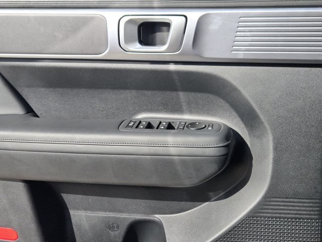 Certified 2026 Hyundai Santa Fe SEL FWD image 23