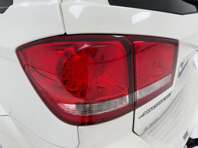 Used 2019 Dodge Journey SE image 36