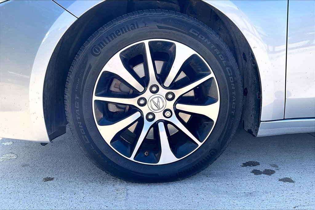 Used 2015 Acura TLX FWD image 11