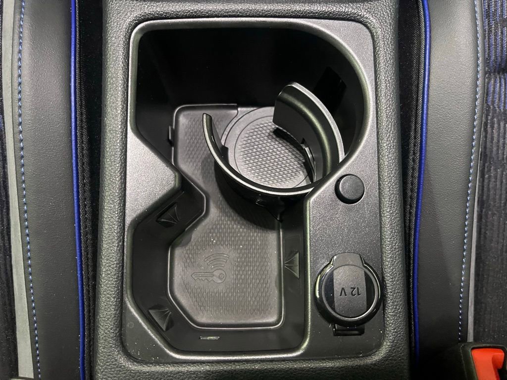 Certified 2025 Volkswagen Golf w/ Euro Stye Package image 15