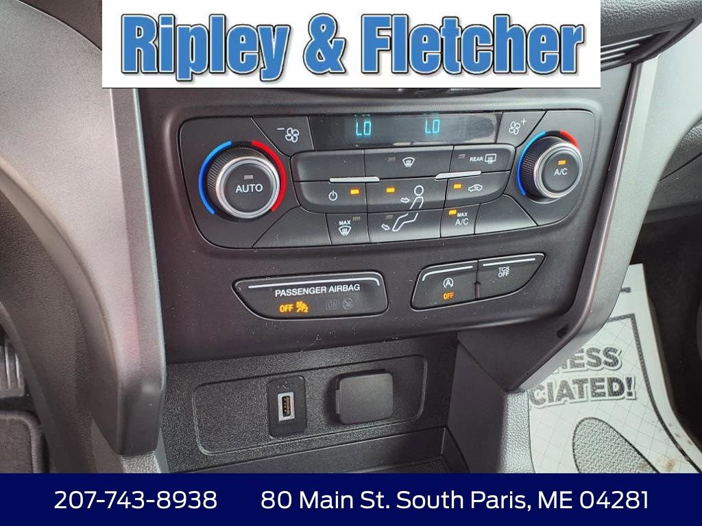Used 2017 Ford Escape SE AWD/4WD image 19
