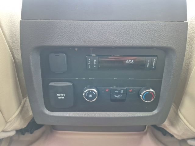 Used 2015 Lincoln Navigator 4WD w/ Equipment Group 101A Reserve image 23
