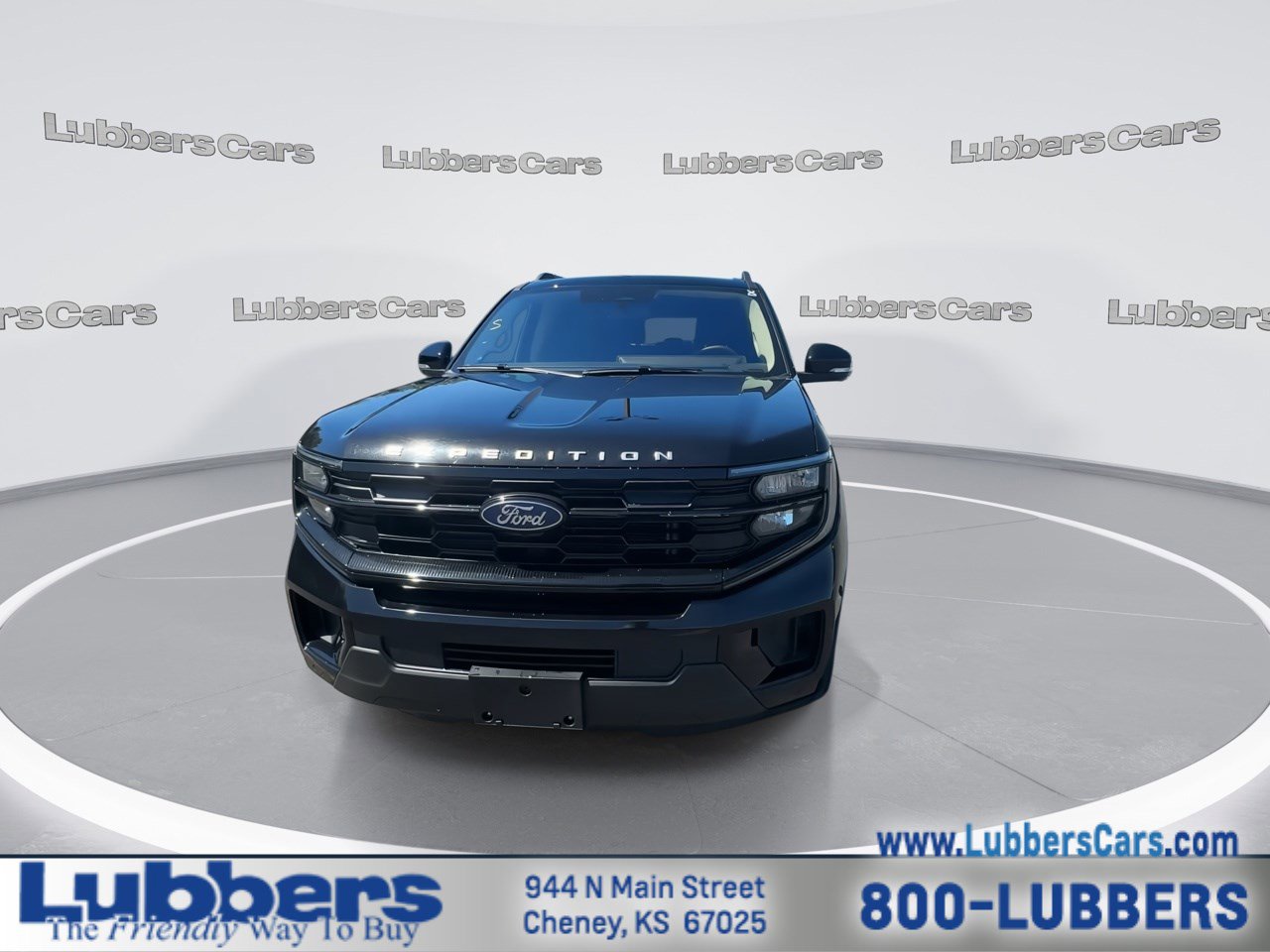 Used 2025 Ford Expedition Max Active AWD/4WD image 3