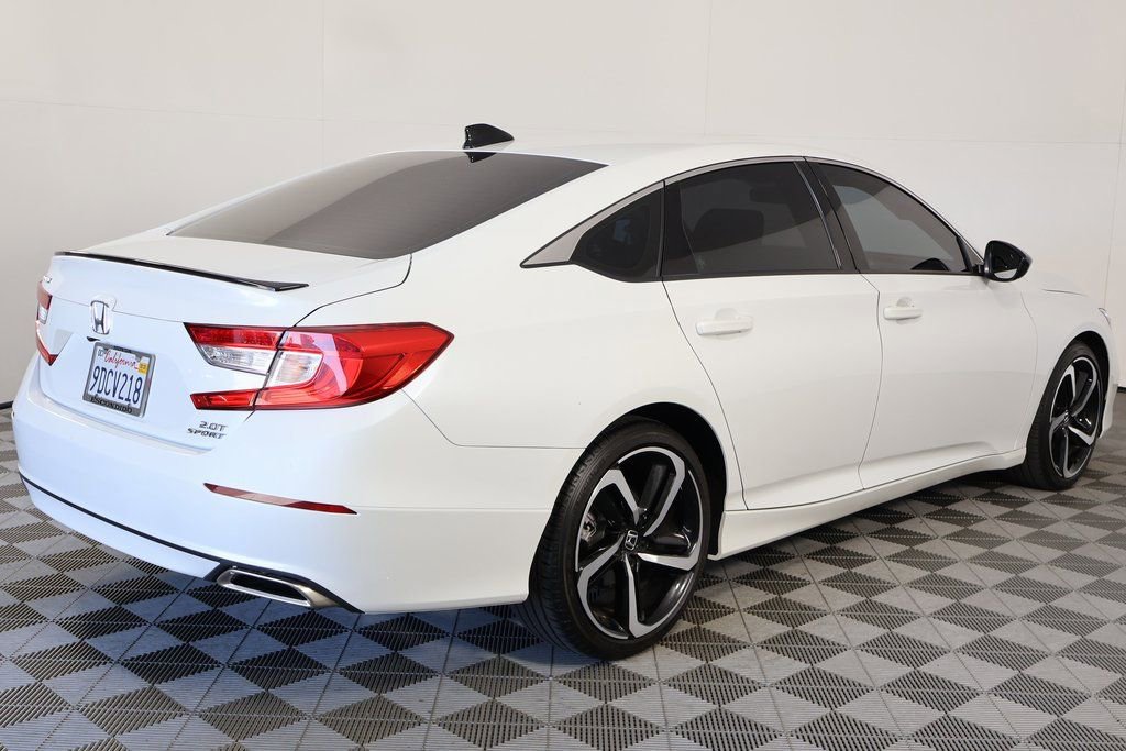 Used 2022 Honda Accord Sport image 4