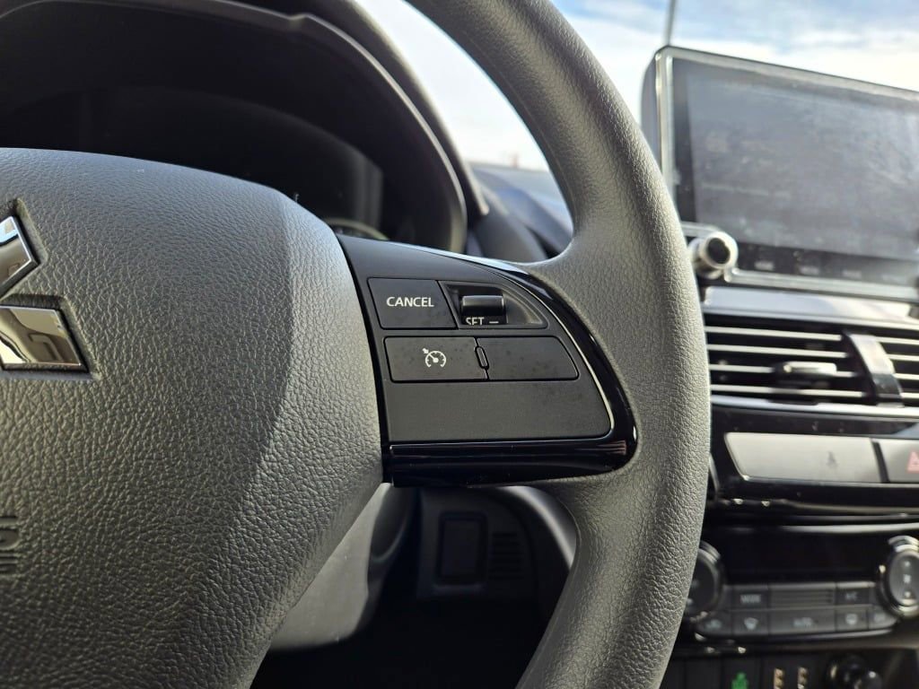 New 2025 Mitsubishi Eclipse Cross LE image 26