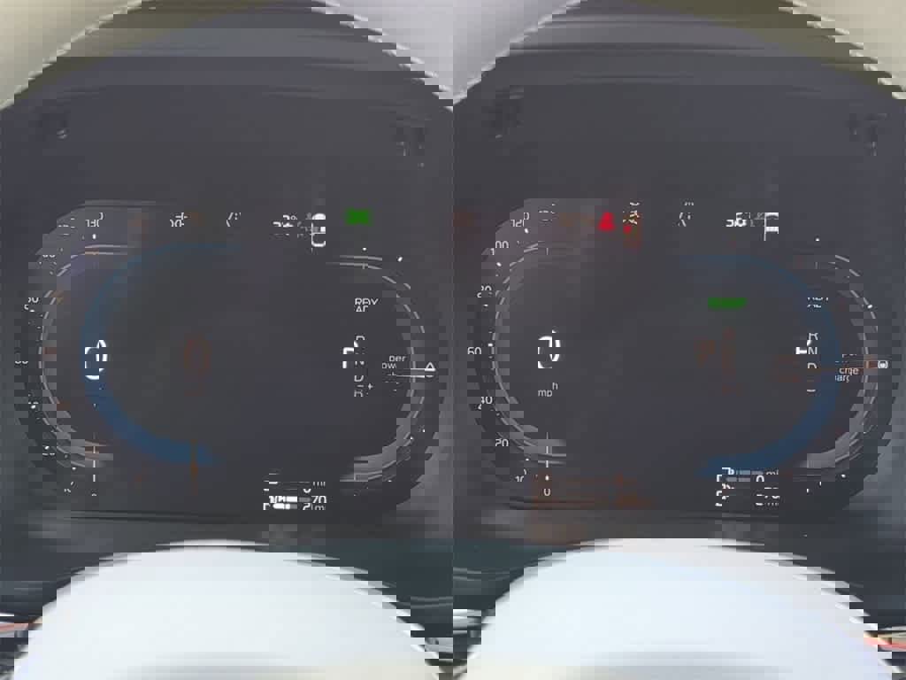 Used 2025 Volvo XC60 T8 Core w/ Protection Package Premier image 31