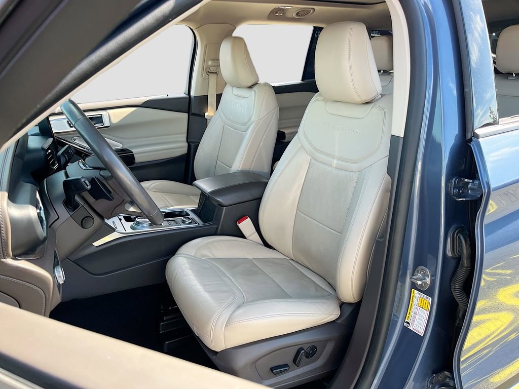 Used 2021 Ford Explorer Platinum w/ Equipment Group 601A image 21