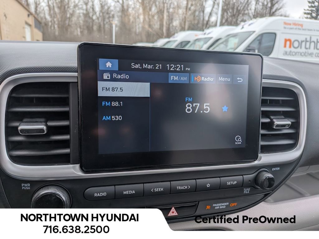 Certified 2022 Hyundai Venue SEL w/ Cargo Package image 22
