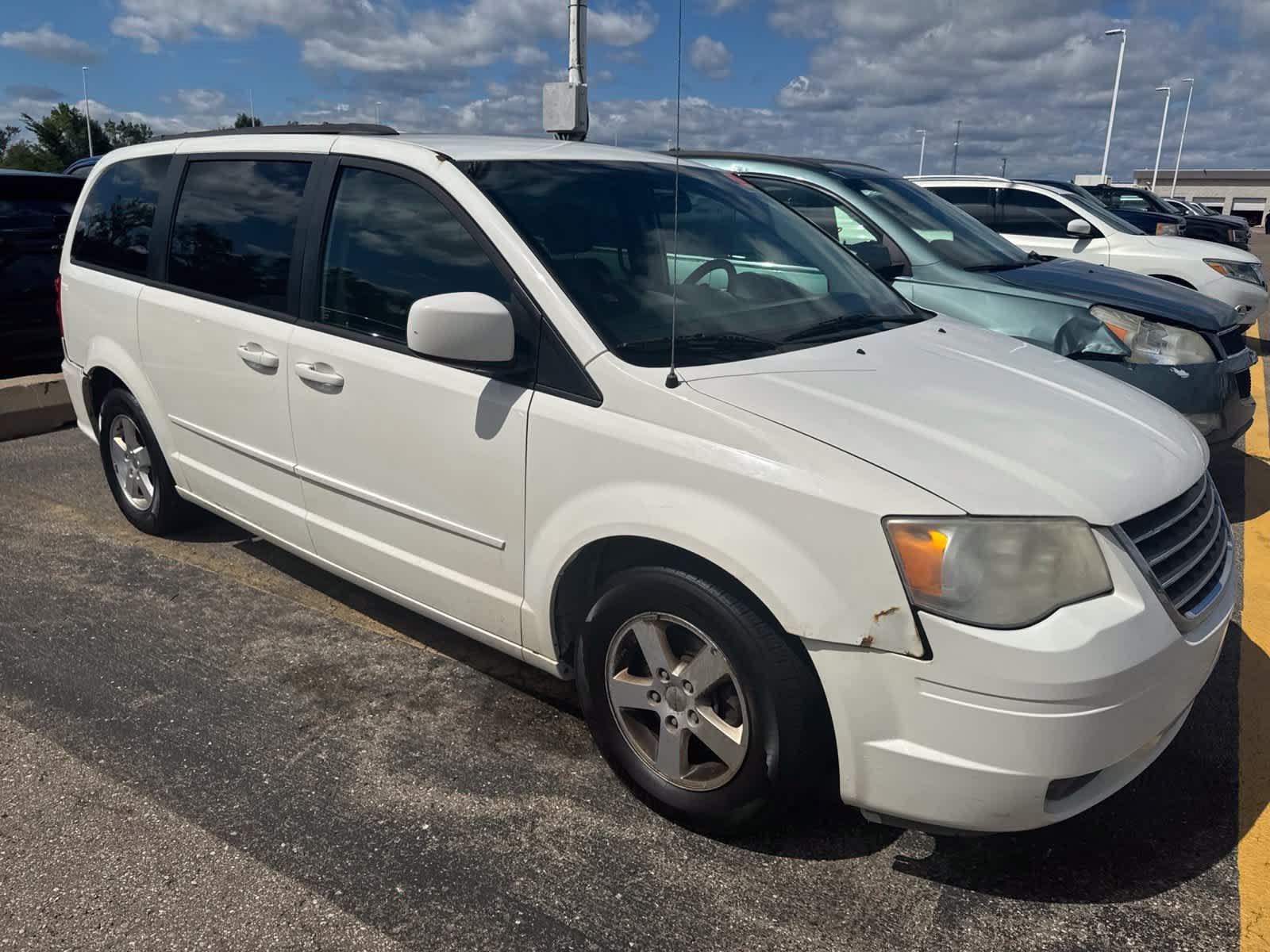 Used 2013 Dodge Grand Caravan SXT FWD image 26