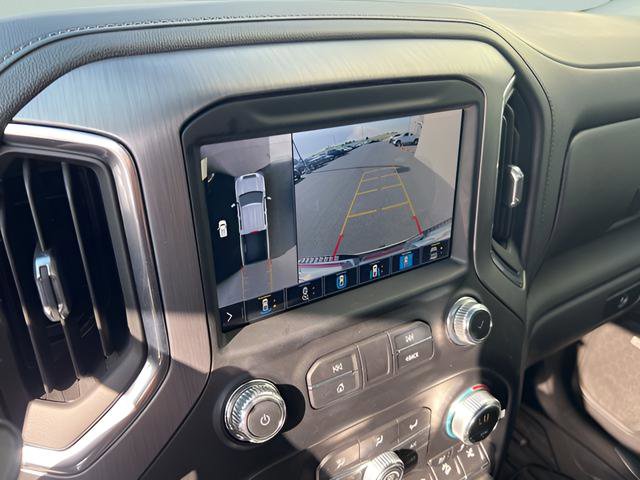 Used 2022 GMC Sierra 3500 Denali image 16