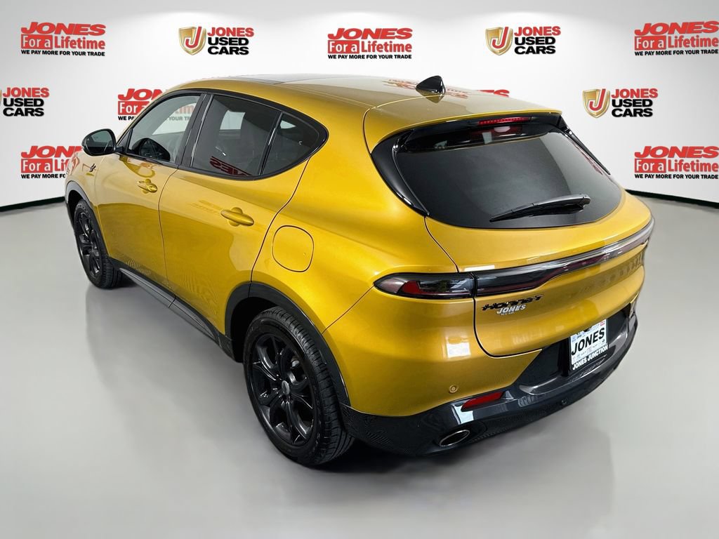 Used 2024 Dodge Hornet R/T Plus w/ R/T Blacktop Package AWD/4WD image 2