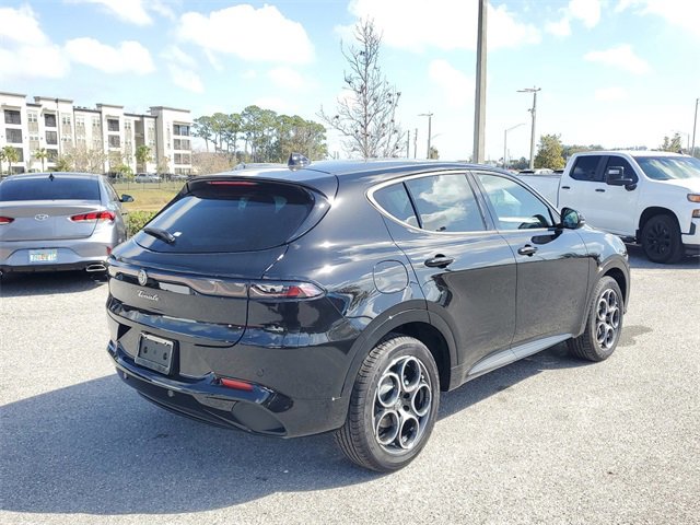 New 2025 Alfa Romeo Tonale image 4